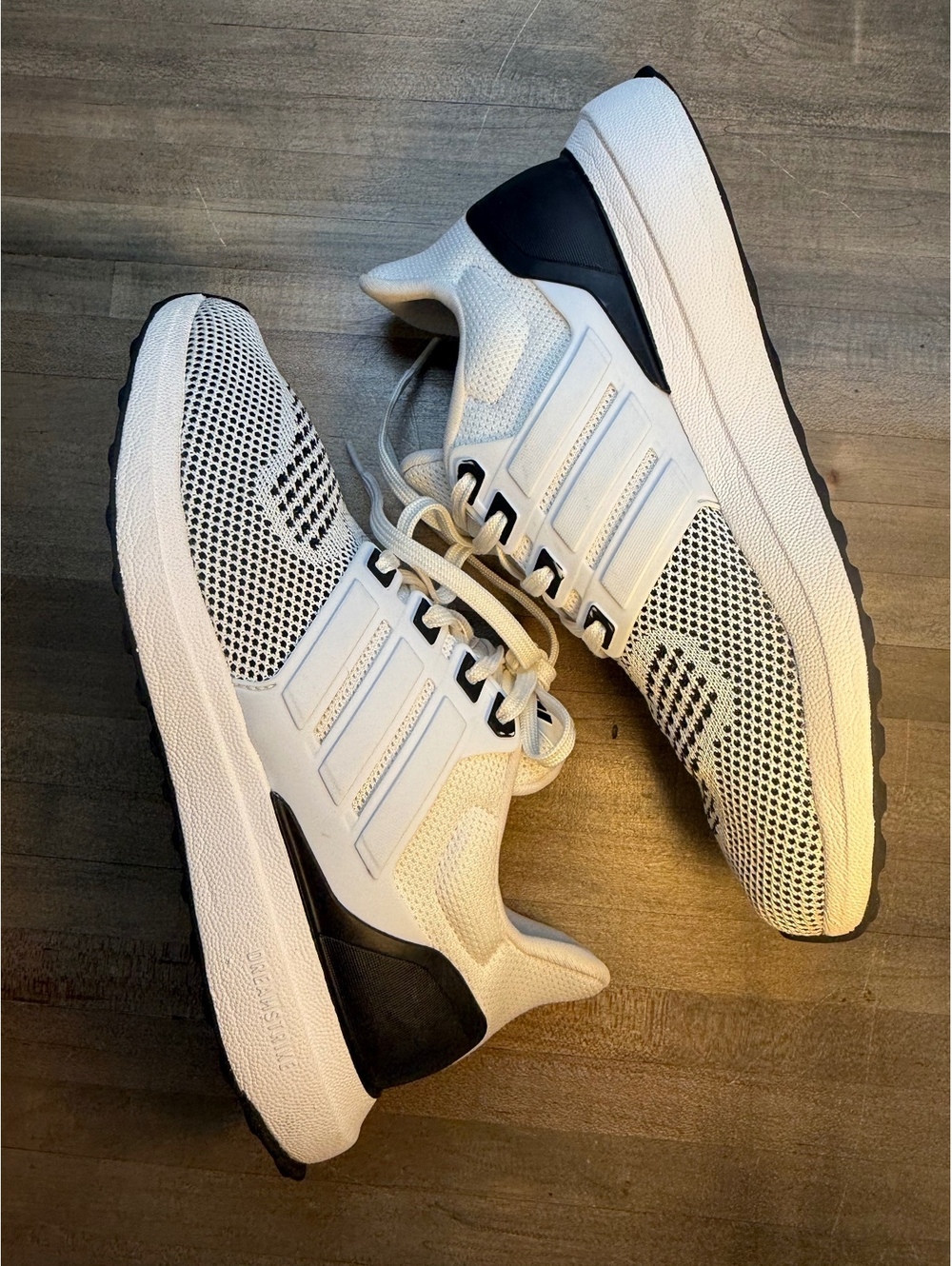 adidas Ultradream DNA J White Black Youth 6.5 SN JS2919 (cp10/ksh1)